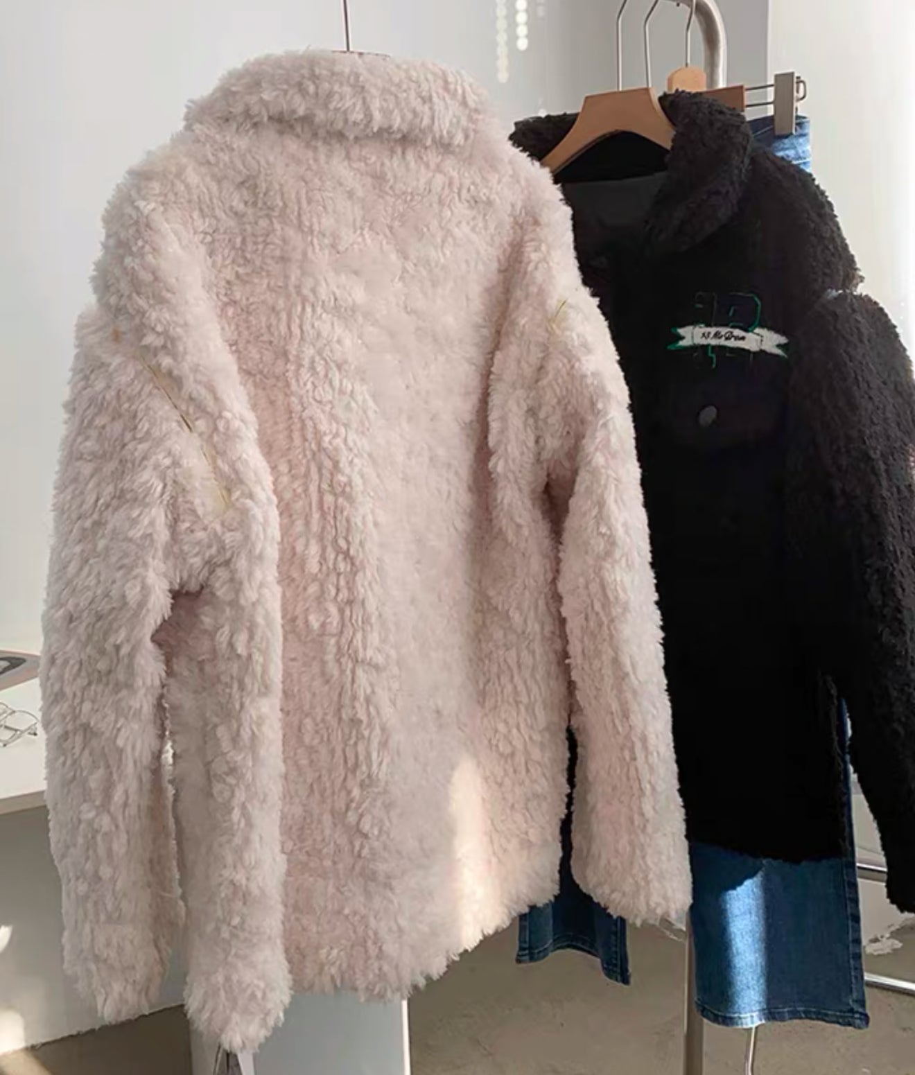 Pankh Dora Detachable Sleeve Heavy Wool Teddy Jacket