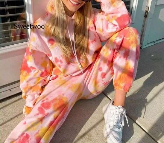 Quint Tie and Die Track Travel Coord Set