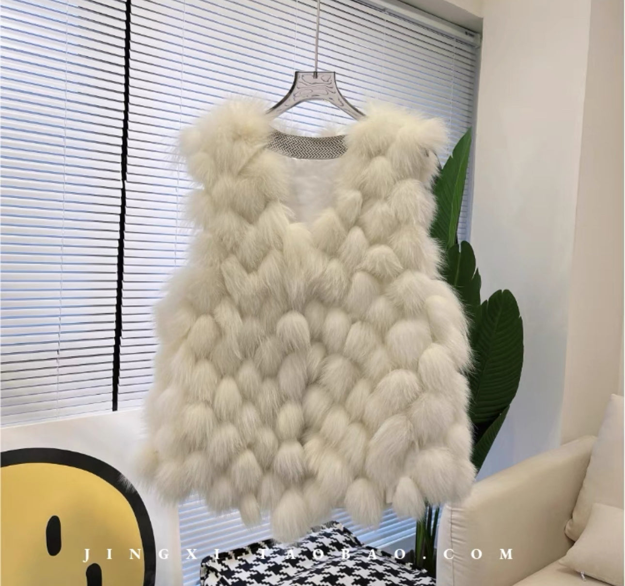 Pankh Allin Bubble Luxe Soft Fur Coat of