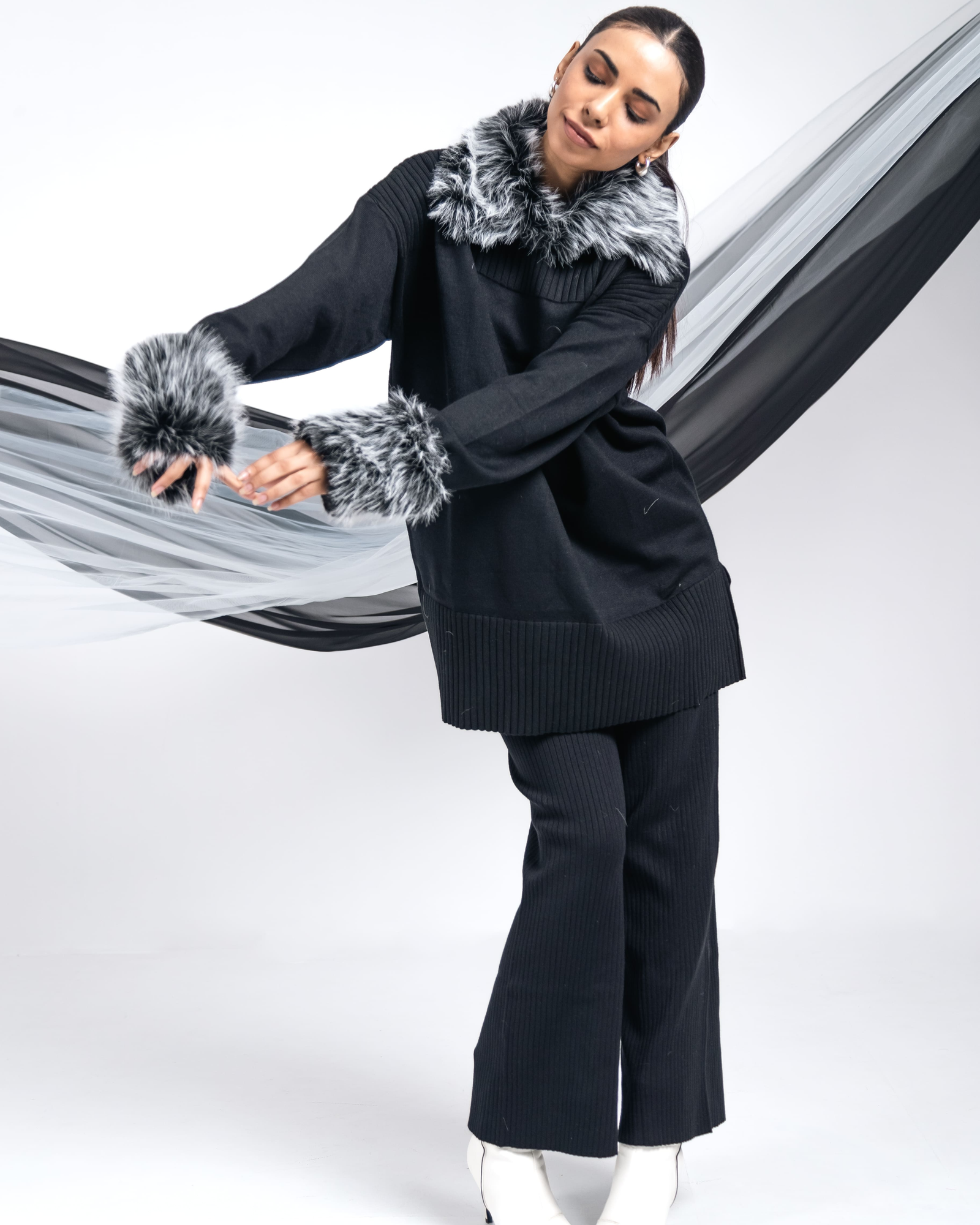 Pankh Have Some Fun Luxury Detachable Fur Woolen Coord Set