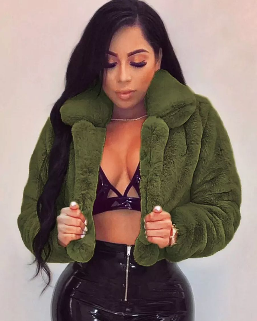 Zuya cropped fur coat