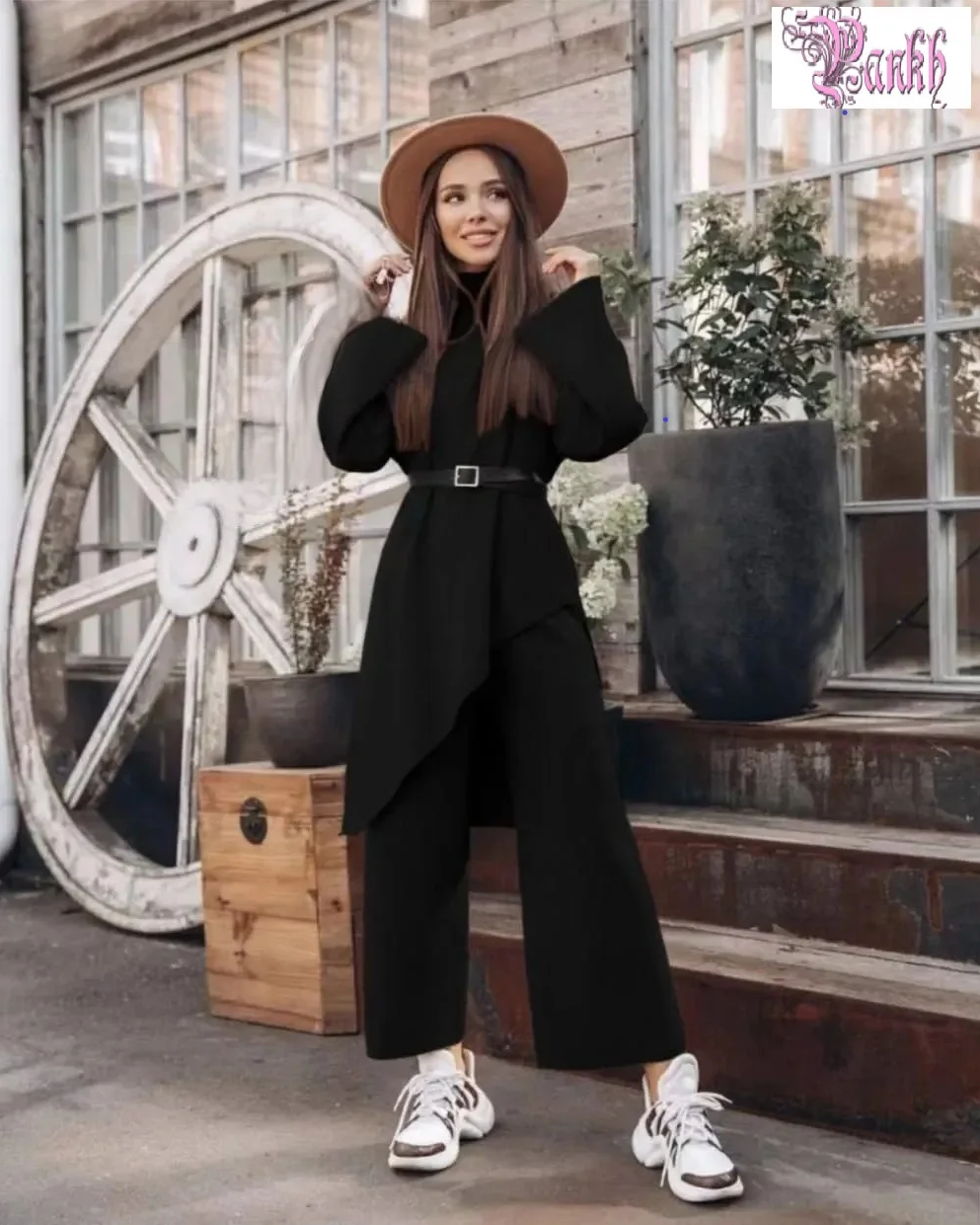 Pankh Ruhet Assymetrical Long Hip Cover Wool Coord Set with Belt