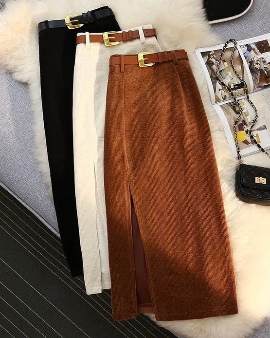 Parody front slit skirt (belt not included)