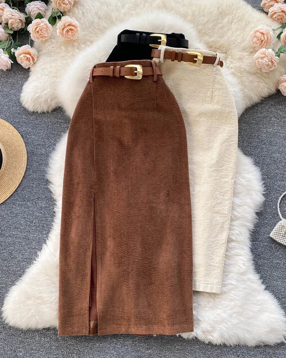 Parody front slit skirt (belt not included)