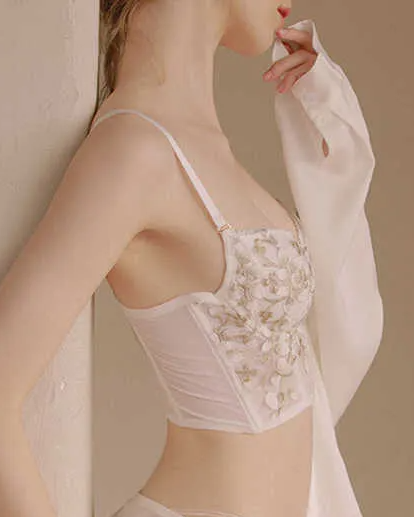 Pankh Shergil Embroidered Corset Bustier (fits upto size m/l)
