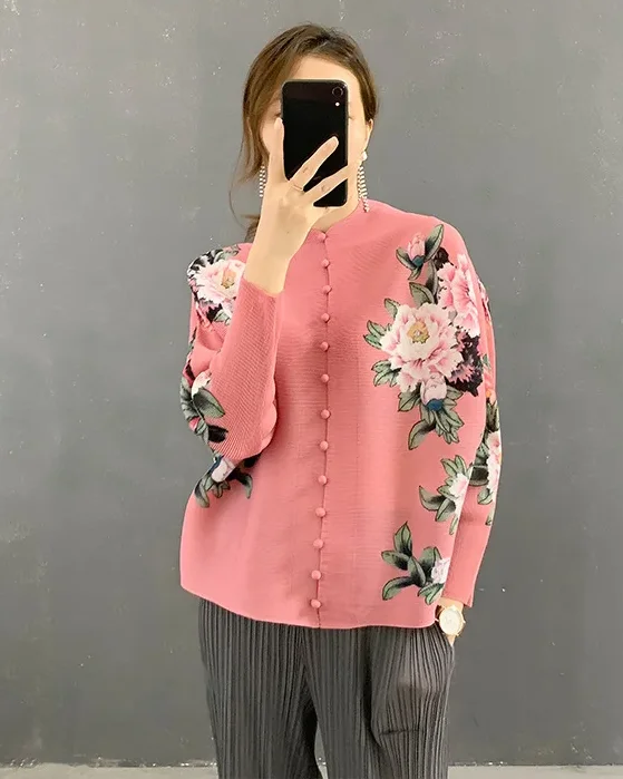 Pankh Claude Women Pin Tuck Pleated Flower Shirt