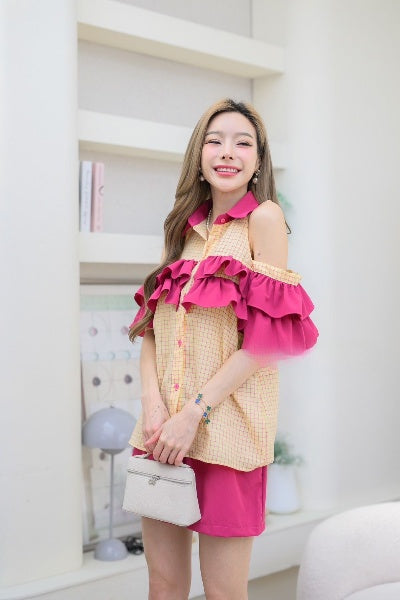 Pankh Velina Casual Cold Shoulder Sleeves Gingham Shirt And Short Set