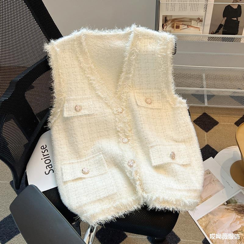 Pankh Gikki Soft Wool Sleeveless Cardigan Waist Coat