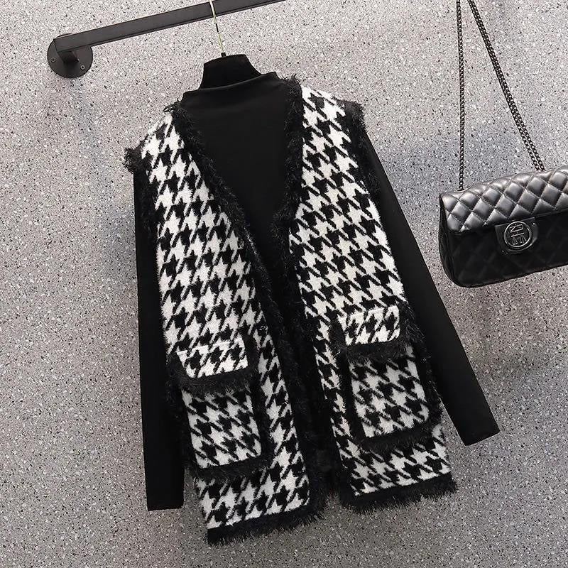 Pankh Woro Soft Wool Sleeveless Houndstooth Jacket Blazer