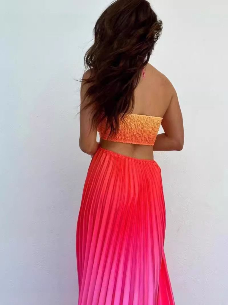 Pankh Halime Sexy Halterneck Cut-Out Backless Pleated Maxi Holiday Dress