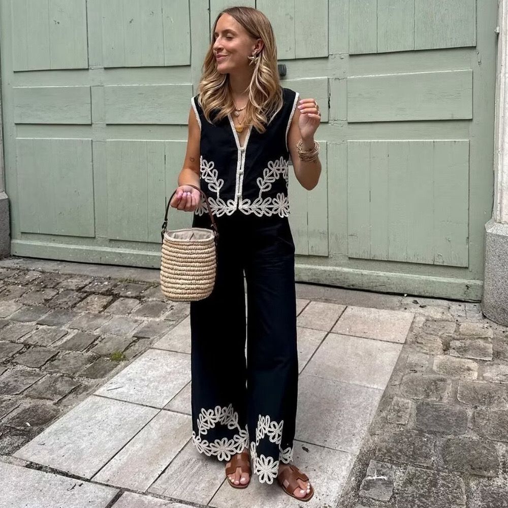 Pankh Savvy Cotton Lace Embroidery Vest Top With Pant Set