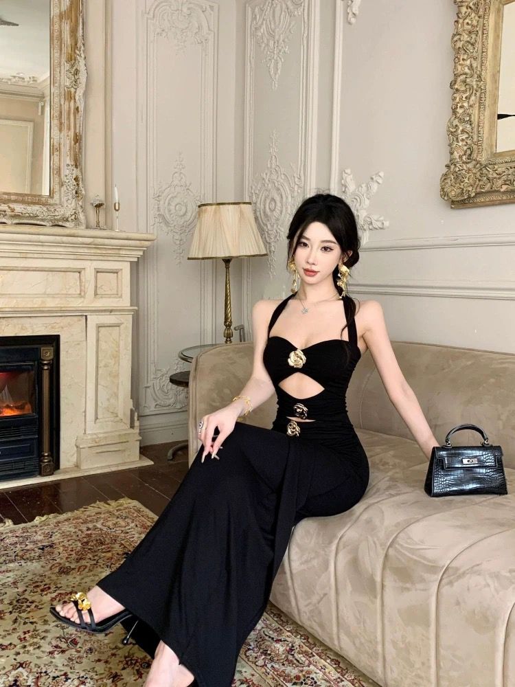 Pankh Fiora Front Cut Long Bodycone Party Dress