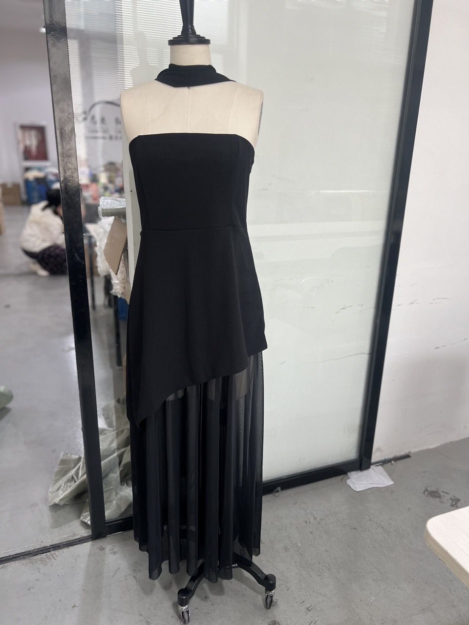 Pankh Livia Strapless Mesh Patchwork Slit Asymmetrical Maxi Dress With Scarf