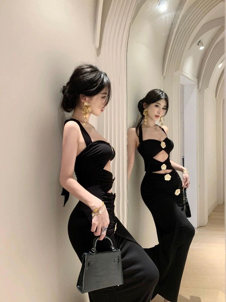 Pankh Fiora Front Cut Long Bodycone Party Dress