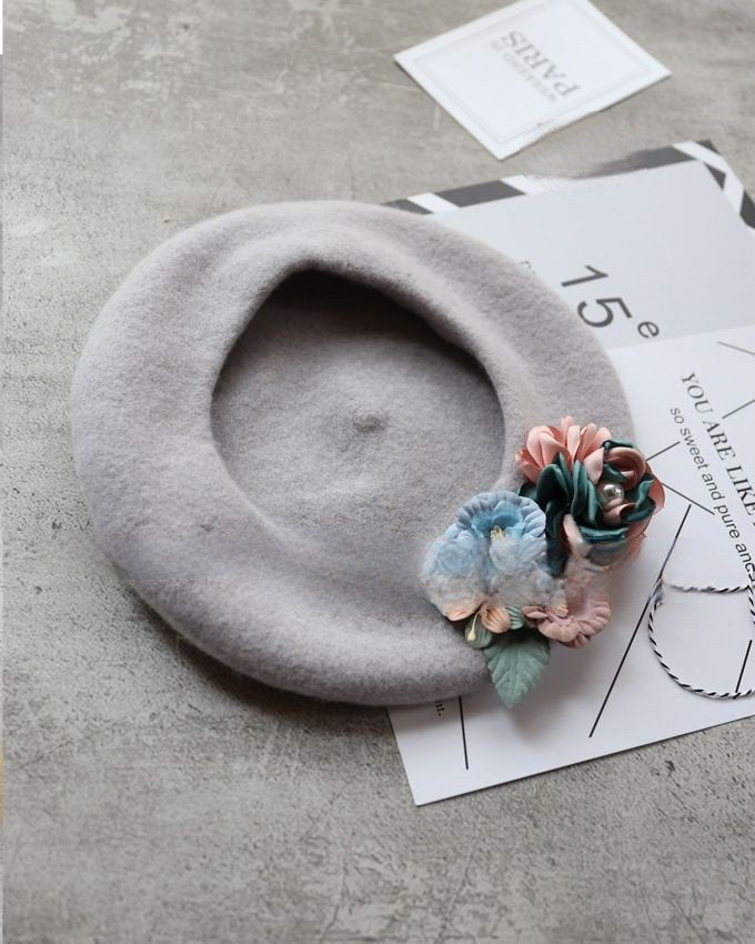 Petra Flower Knit Baret Hat