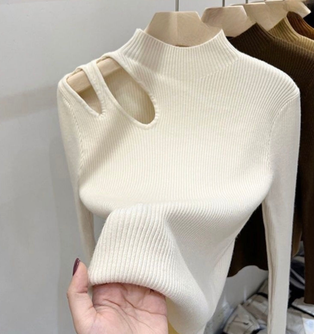 Pankh Mehr Everyday Essential HollowOut Winter Knit Top