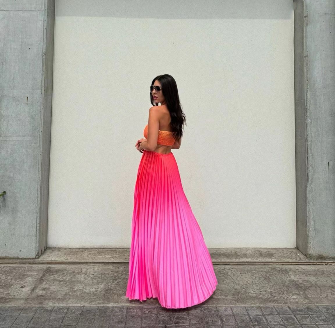 Pankh Halime Sexy Halterneck Cut-Out Backless Pleated Maxi Holiday Dress