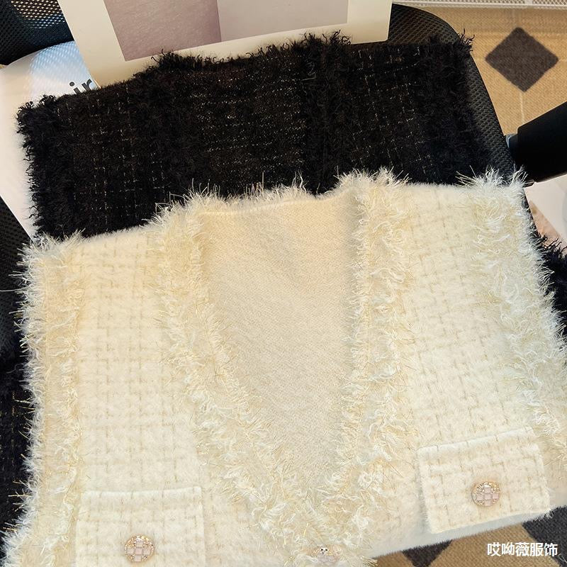 Pankh Gikki Soft Wool Sleeveless Cardigan Waist Coat