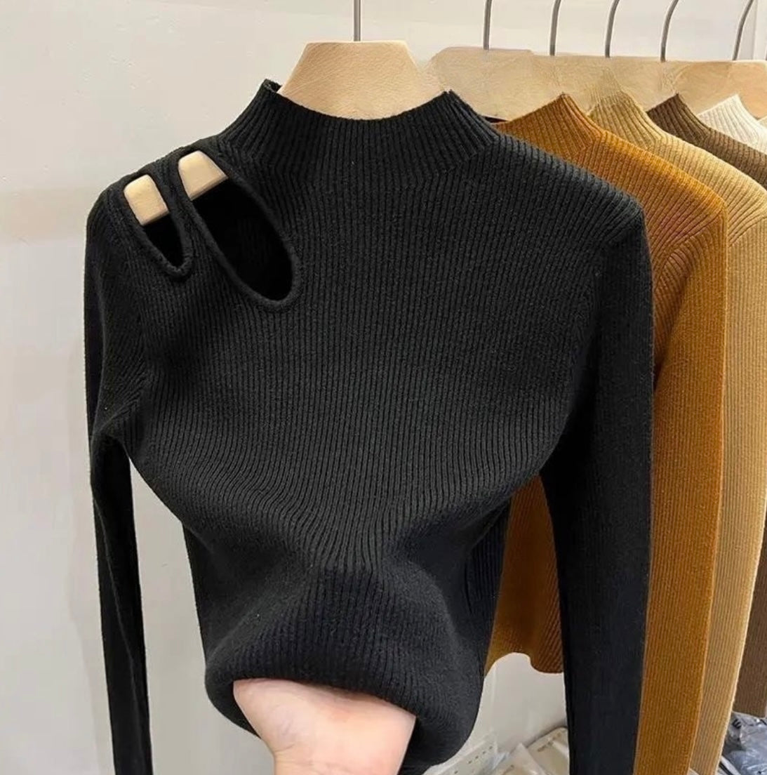 Pankh Mehr Everyday Essential HollowOut Winter Knit Top