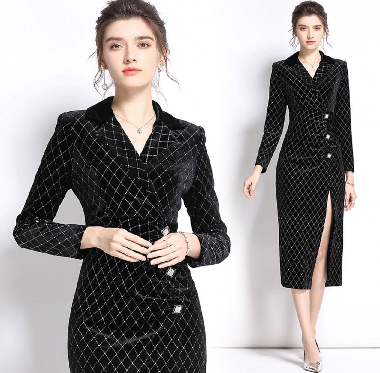 Pankh Nur Velvet Bodycon Dress