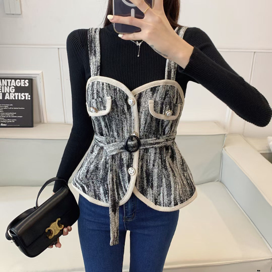 Pankh Vodaa Canvas Jacket and Knit Top Set