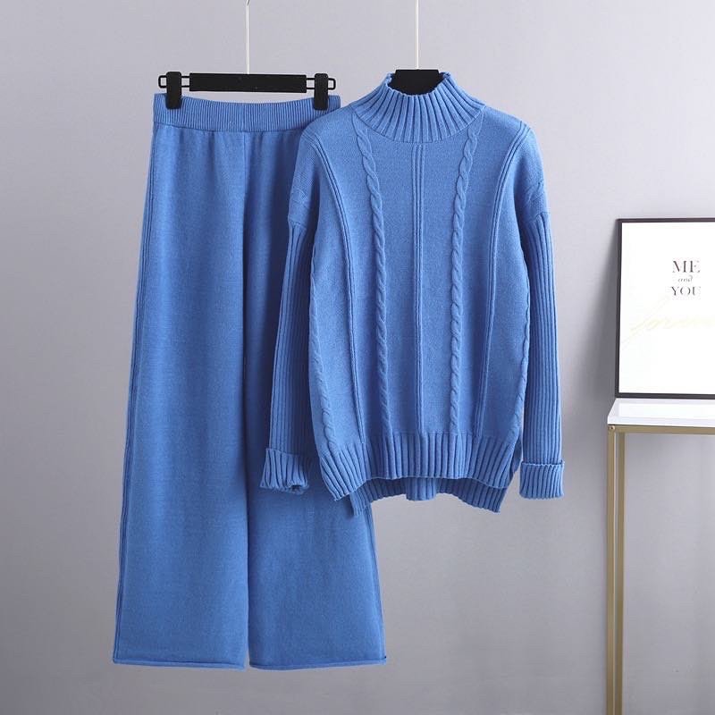 Pankh Misipi High Neck Soft Woolen Coord