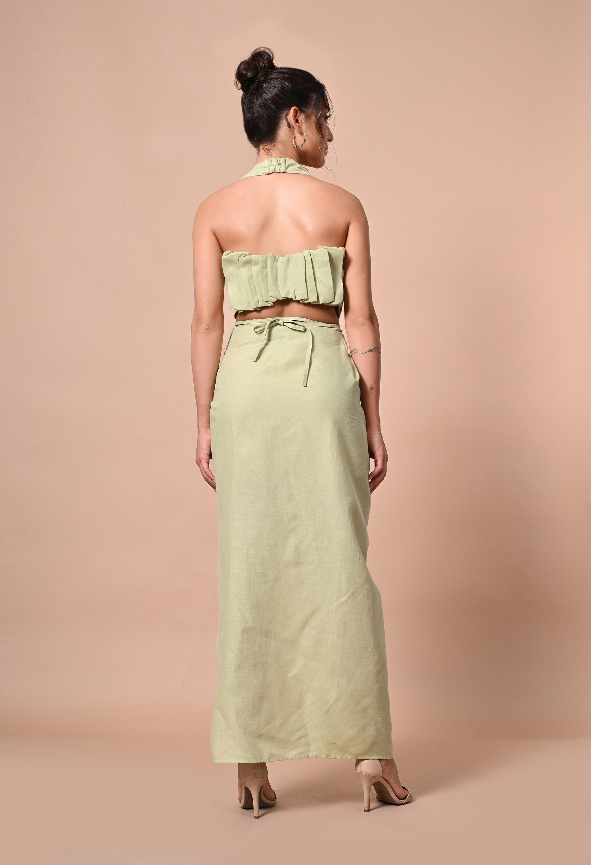 Pankh Moheaa Backless halterneck Linen Top And Skirt Set