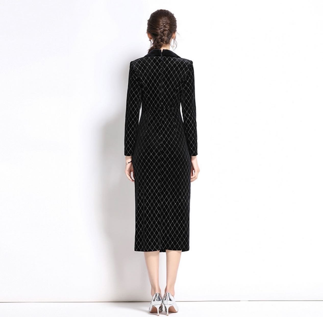 Pankh Nur Velvet Bodycon Dress