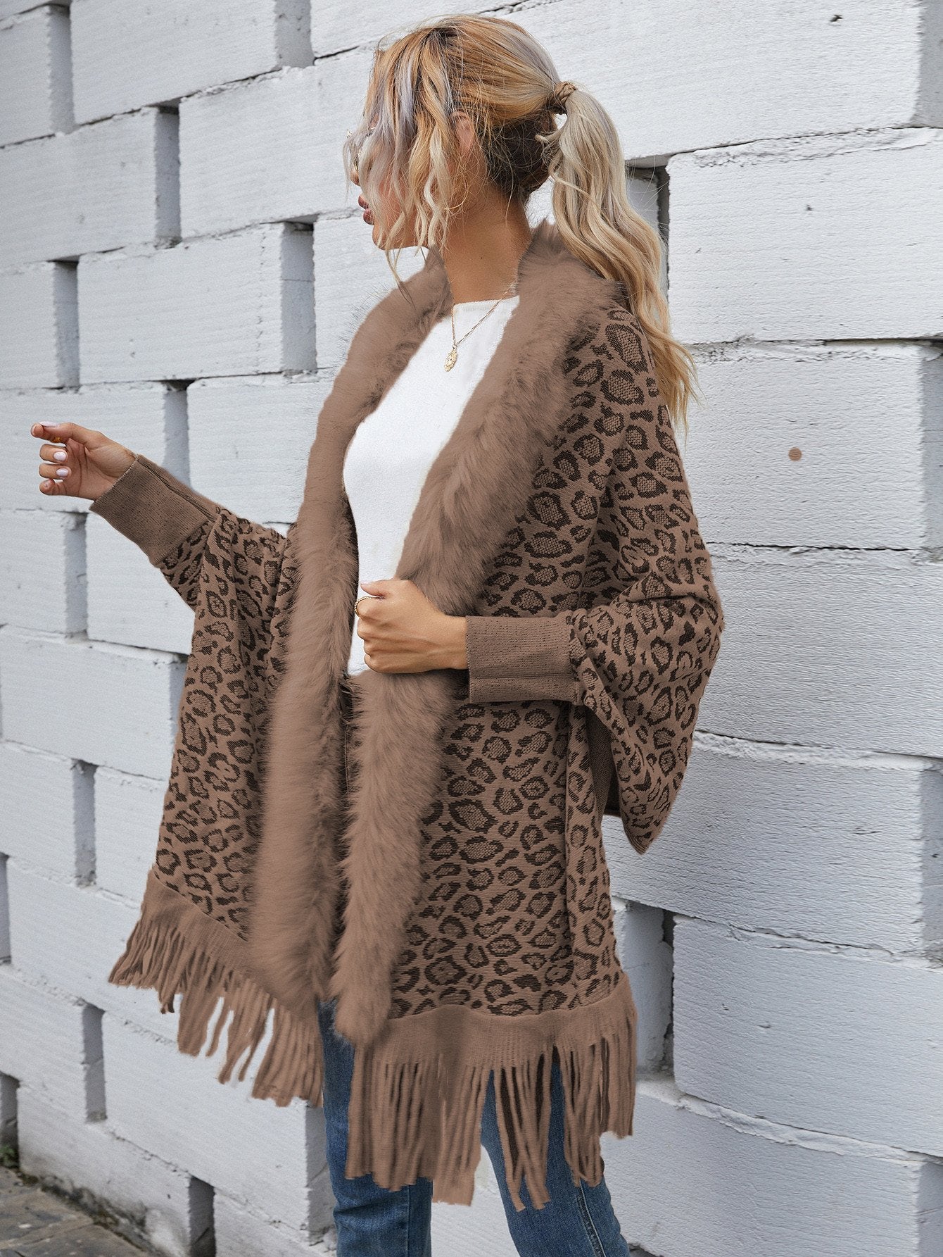 Pankh Marsia Leopard Fur Collar Shawl