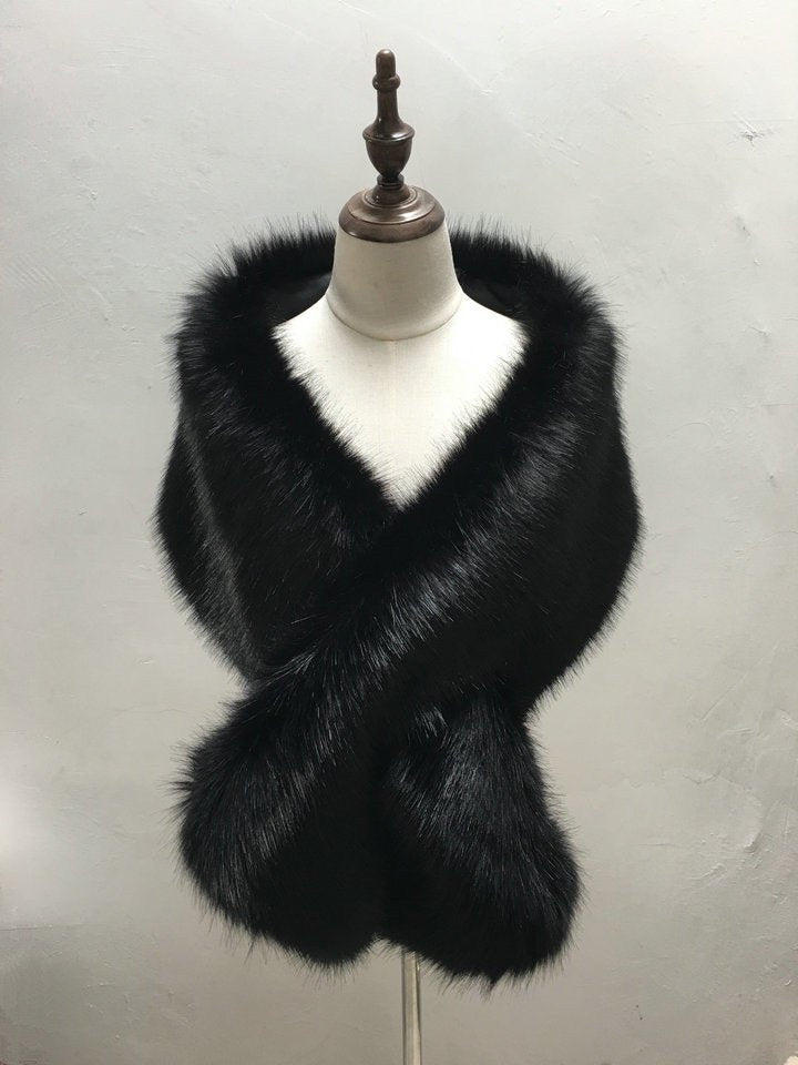 Pankh Faux Fur Muffler Scarf