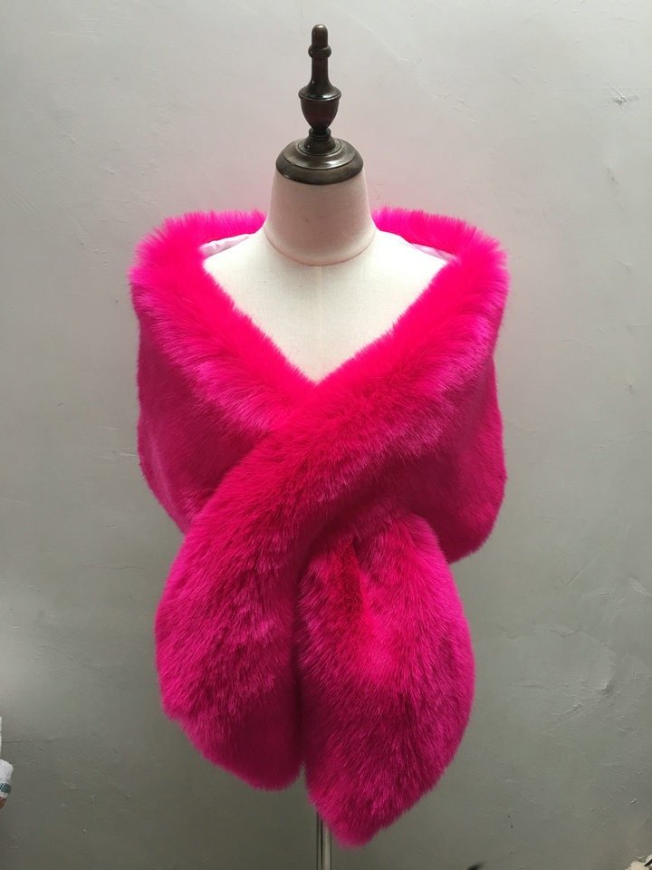Pankh Faux Fur Muffler Scarf