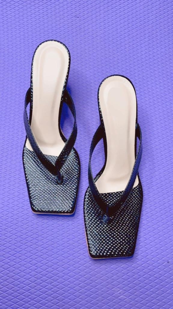 Siri Block heel slip on