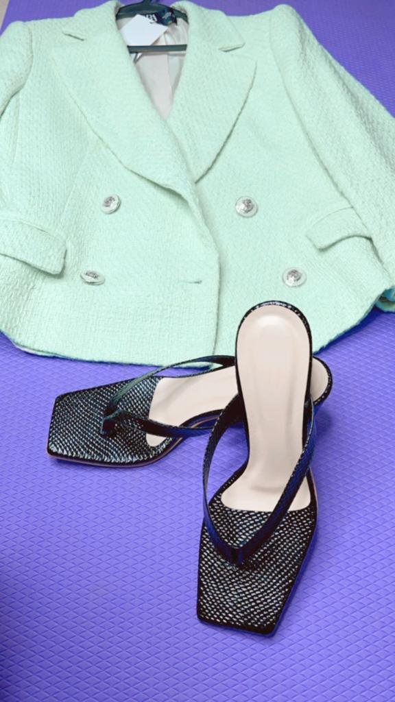 Siri Block heel slip on