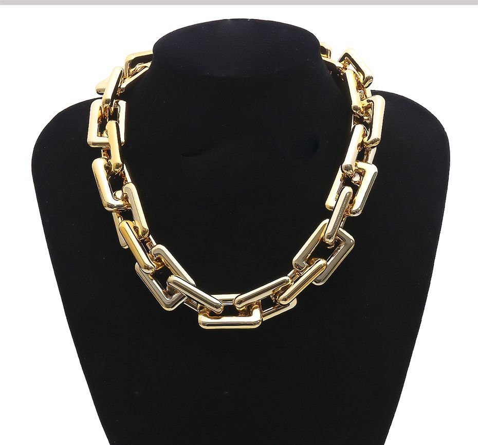 Square Link Neckless