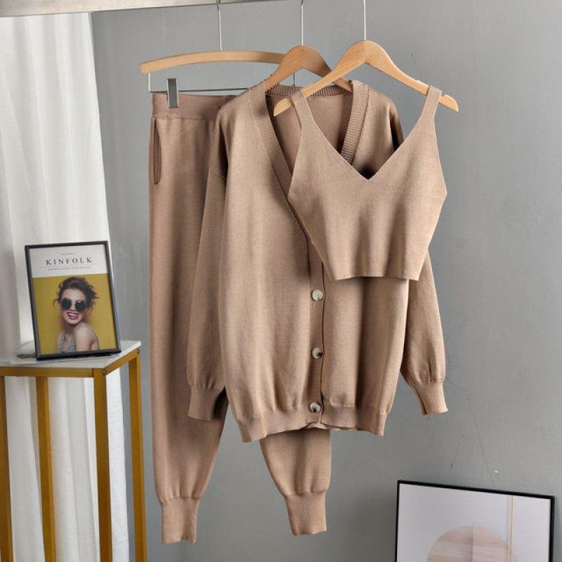Pankh Taazo Three-Piece Knitted Woolen Set