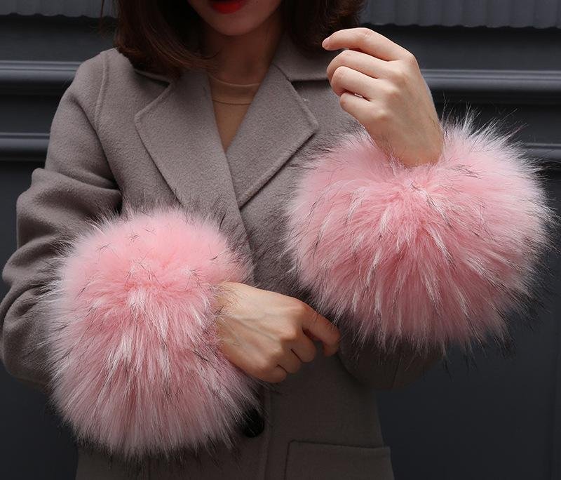 Pankh Everlee Fur cuff Sleeve Accessories