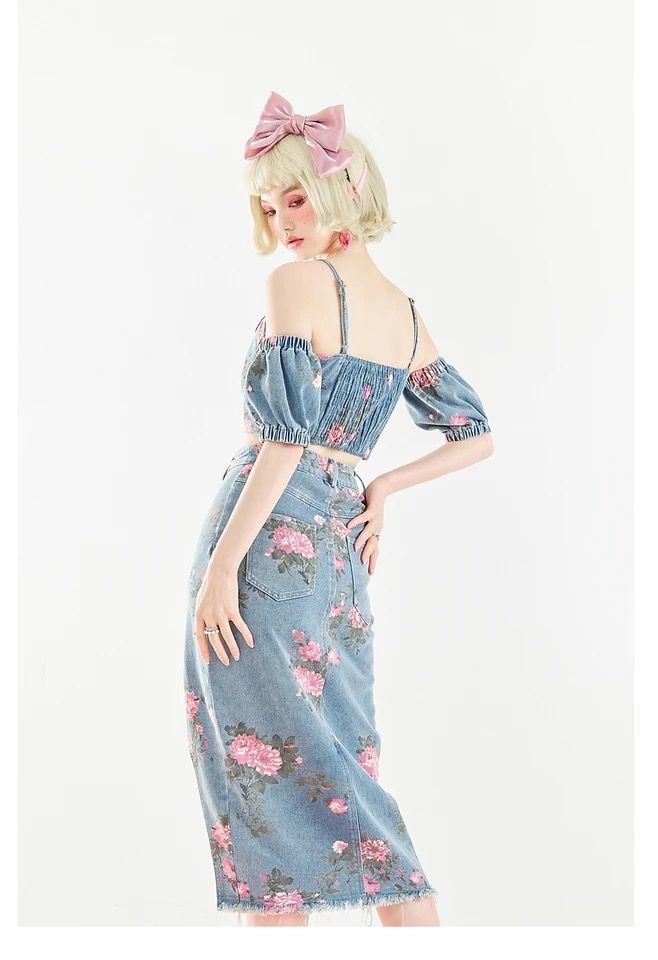 Pankh Elivs Printed Denim Coord with detachable sleeves