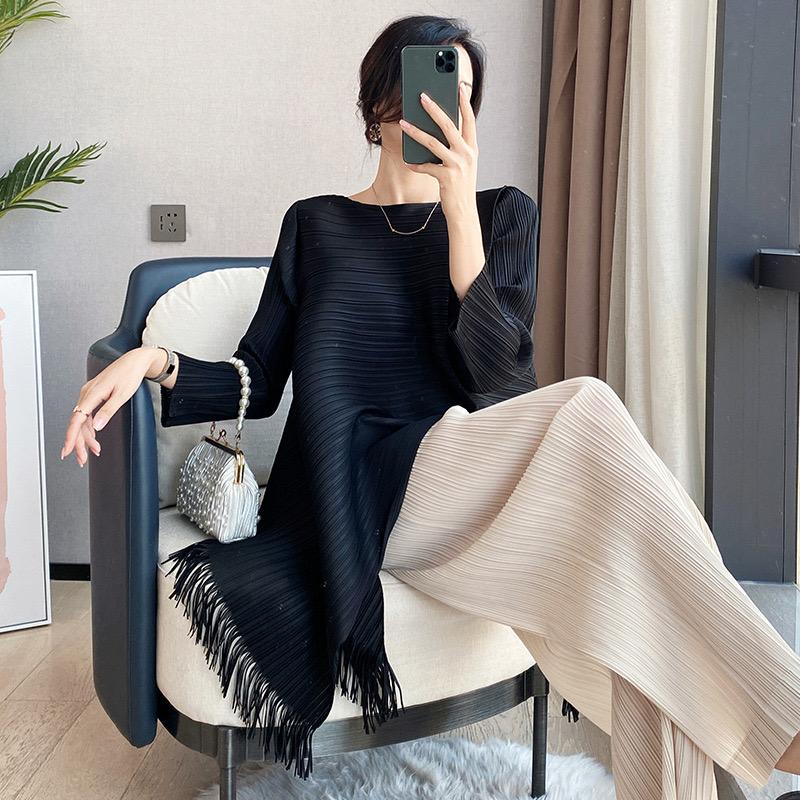 Pankh Siyah Pleated Loose Style Top