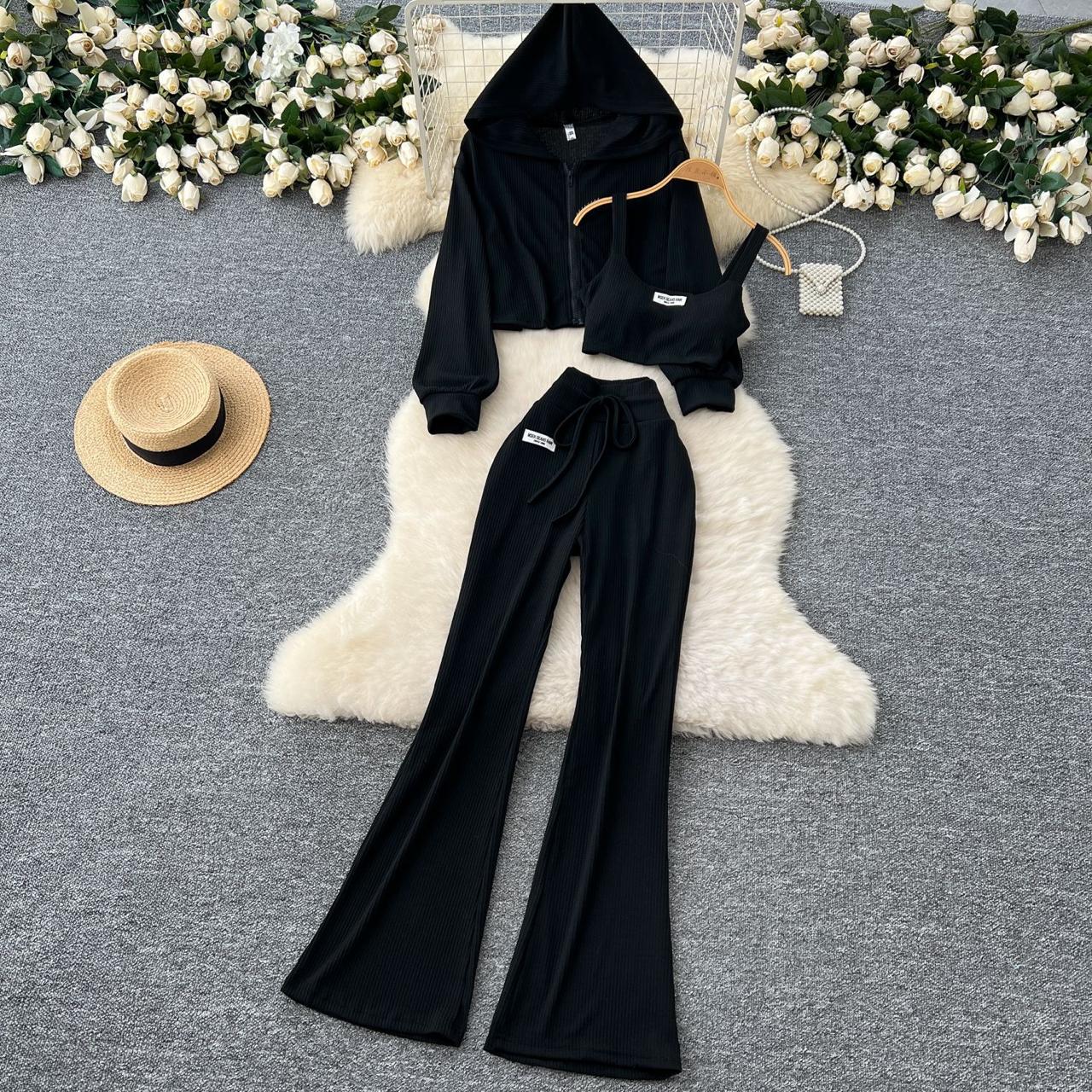 Pankh Ciel Ribbed Three Peice Travel Set