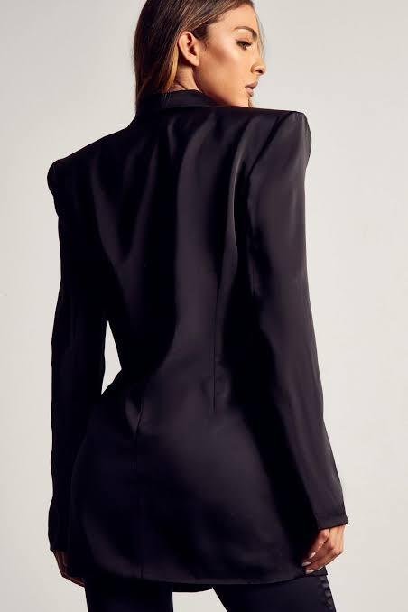 Pankh Andre Bold Extended Shoulder Formal Blazer And Short Set