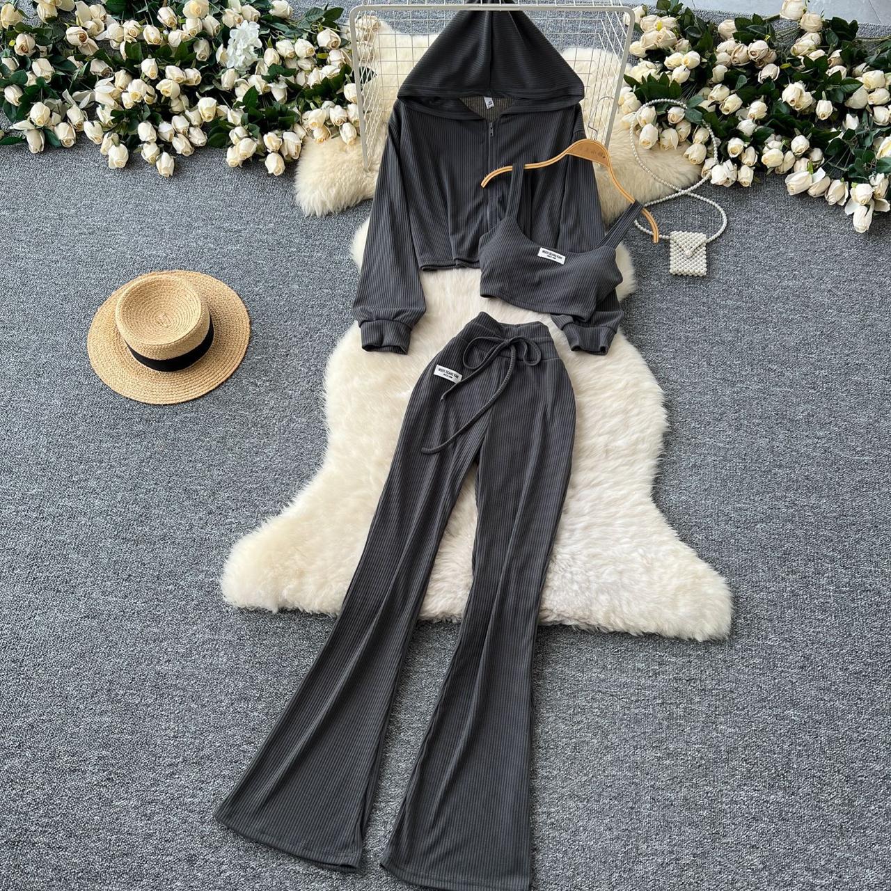 Pankh Ciel Ribbed Three Peice Travel Set