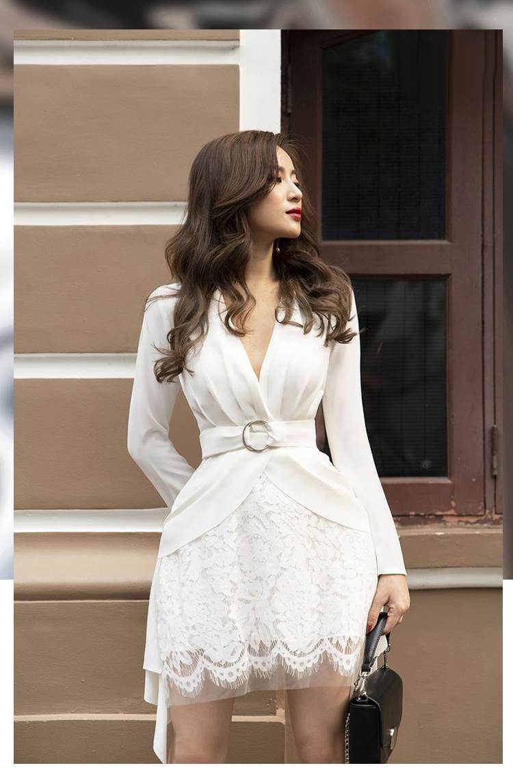 Pankh Sam Long Sleeve V-Neck Palin Blazer And Lace Panel Mini Skirt