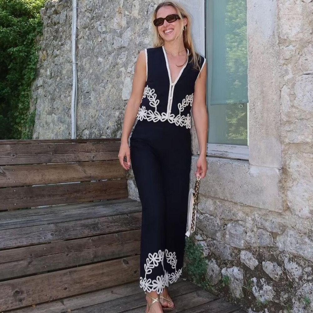 Pankh Savvy Cotton Lace Embroidery Vest Top With Pant Set