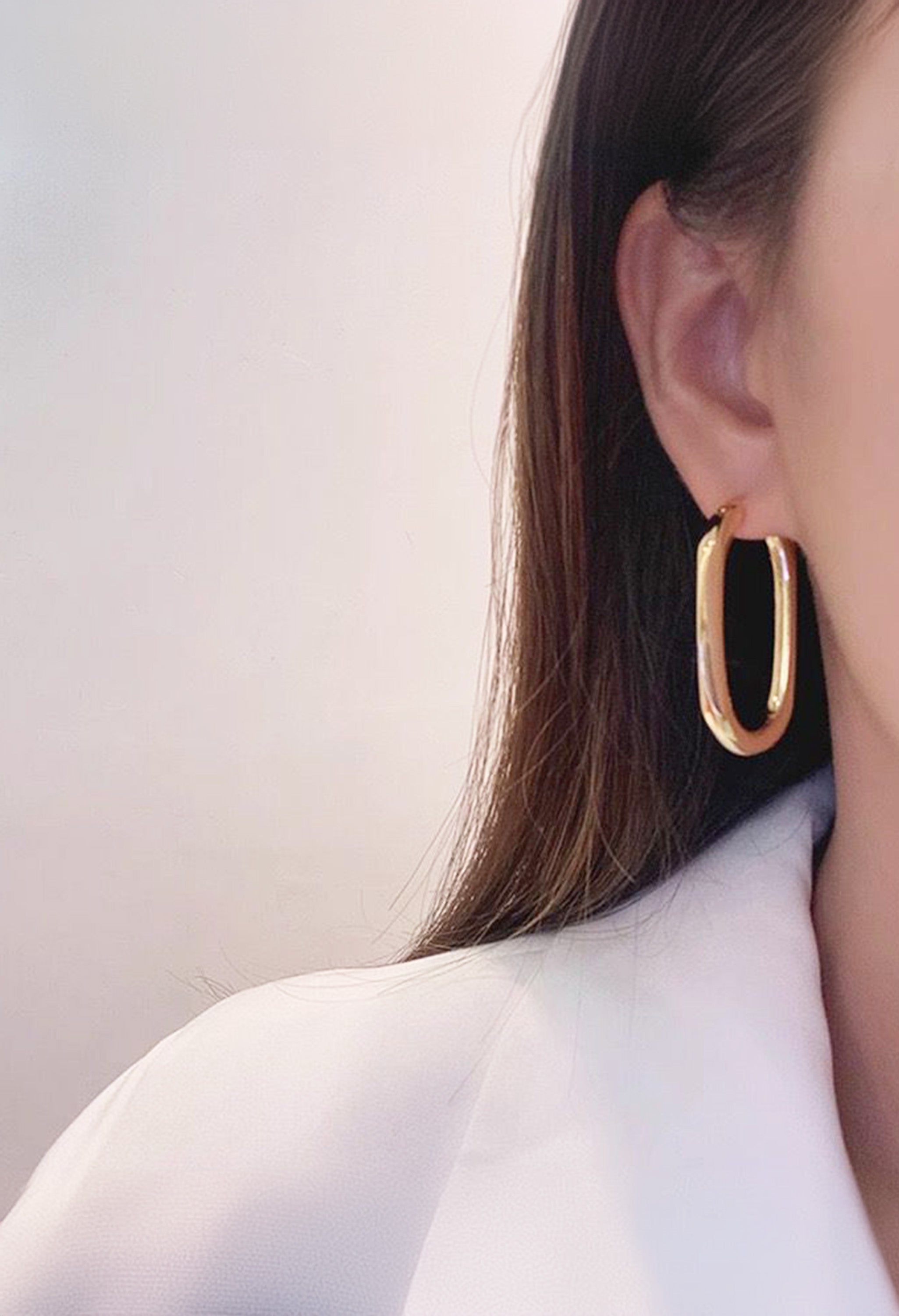 Pankh Oval Rectangle Gold Hoop Earing