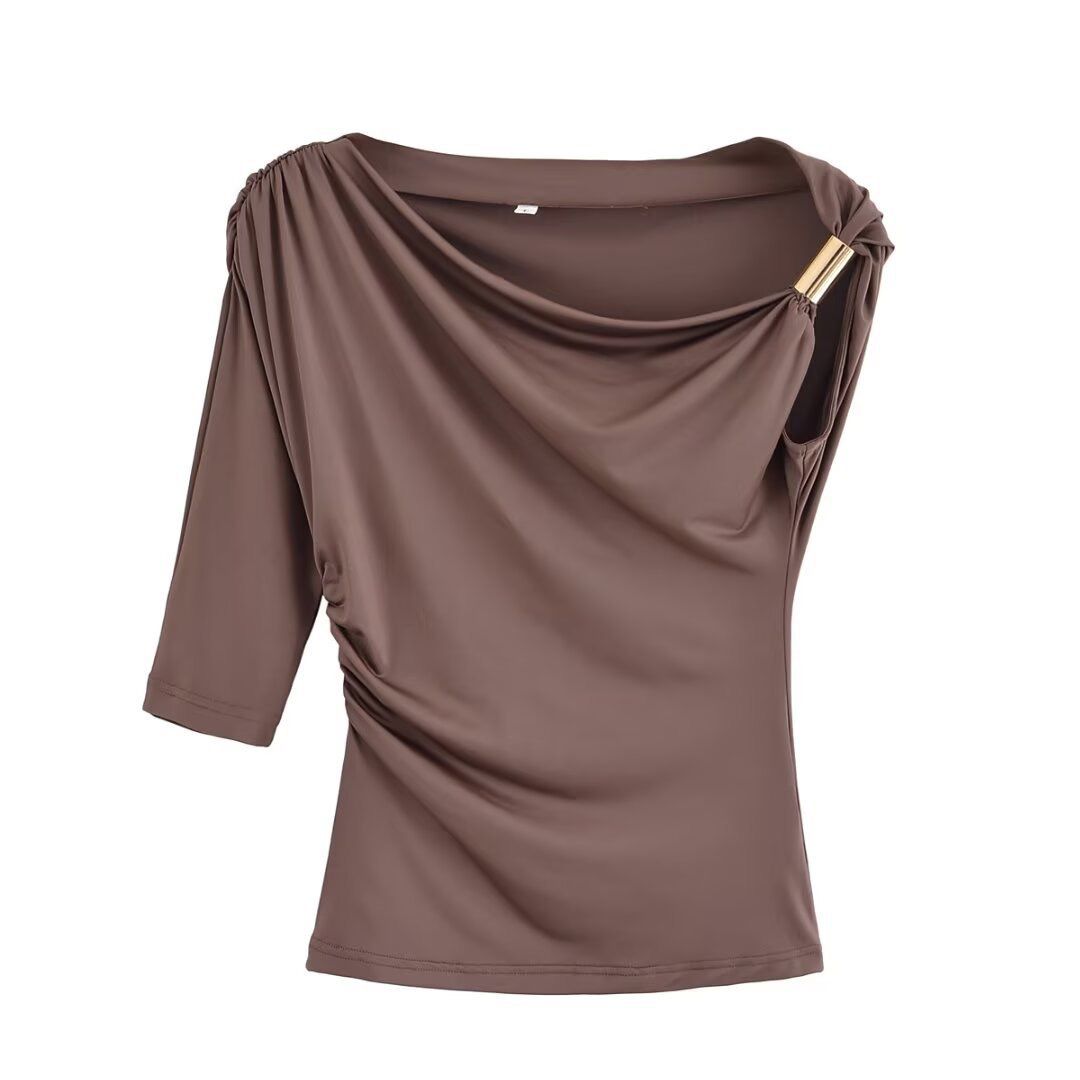 Pankh Riva Slim Shoulder Metel Buckle Crop Top