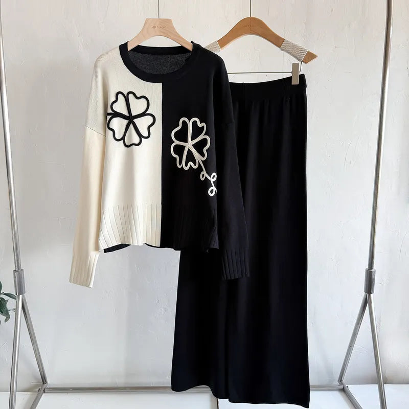 Pankh Zaaya 3D Flower Work Dual Shade Woolen Coord Set