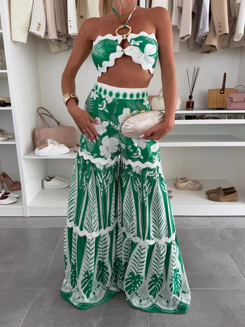Pankh Sally Ric Rac Trims Floral Print Halter Neck Crop Top And Pant Set