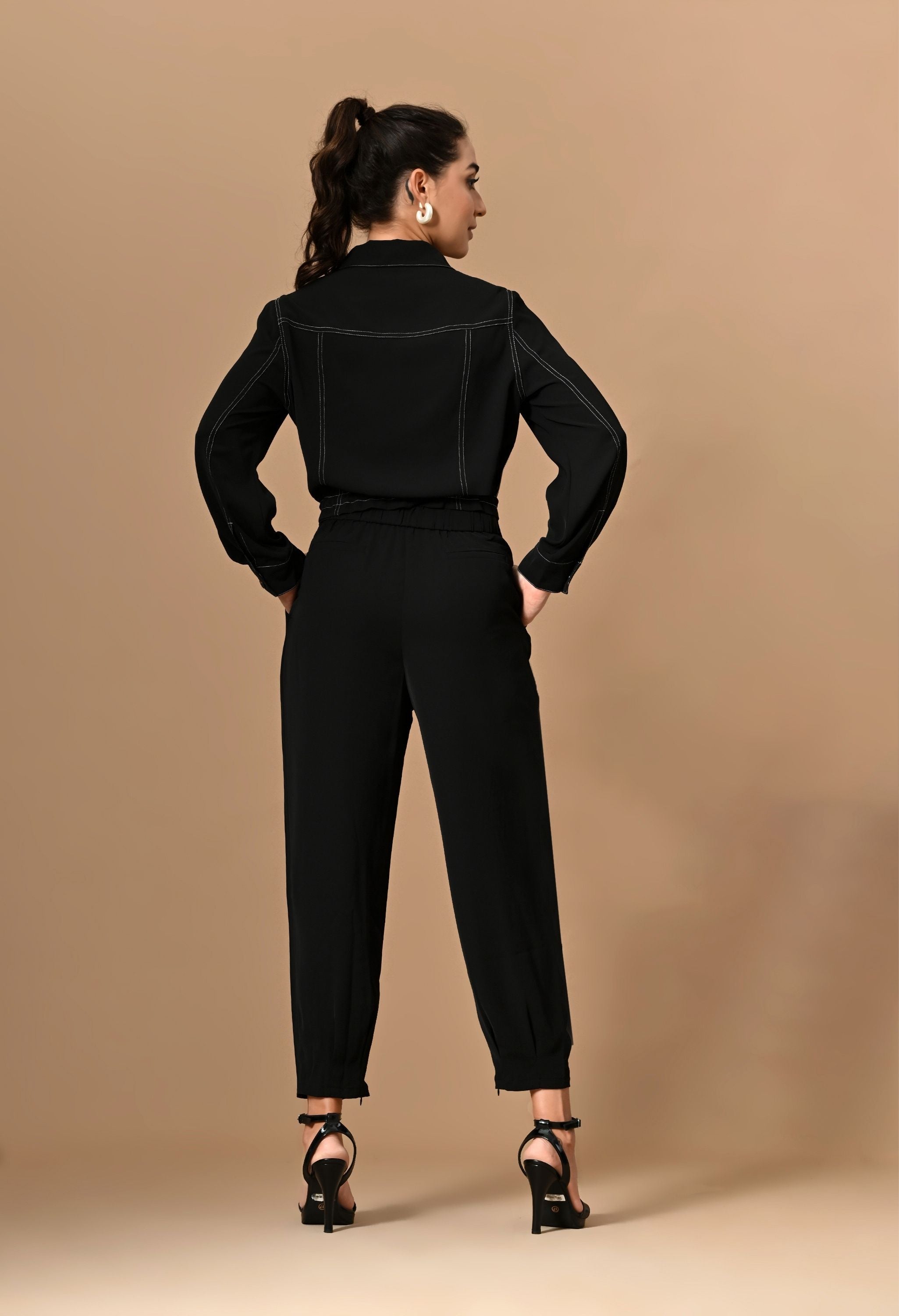 Pankh Darik Crop Shirt And Jogger Style Pant Set