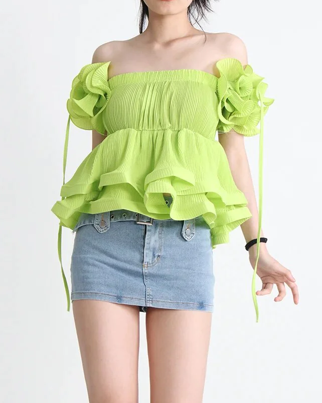 Onip Ruffle Top