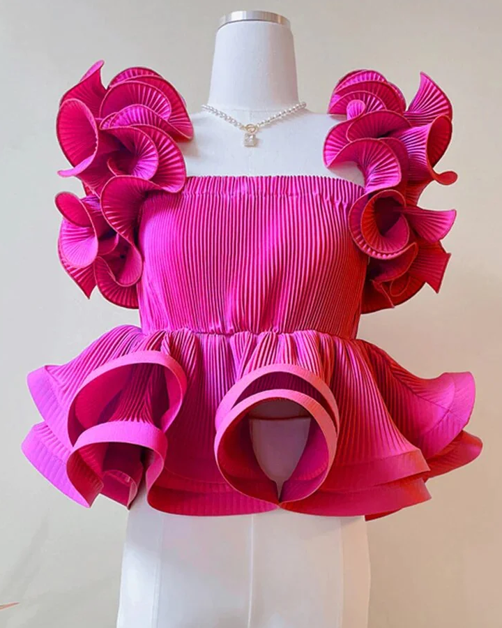 Onip Ruffle Top